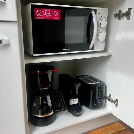 Schoenes City-Apartment Im Zentrum Mit Balkon 호프 외부 사진