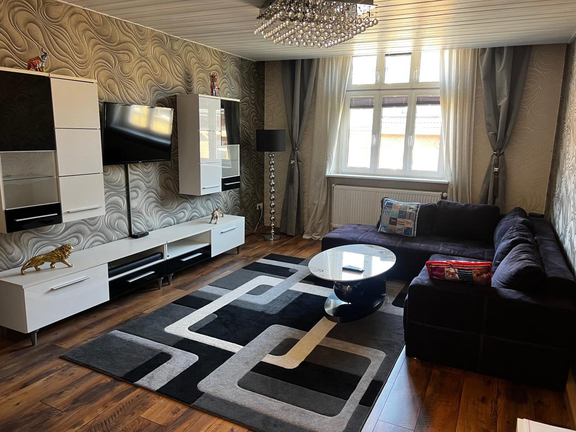 Schoenes City-Apartment Im Zentrum Mit Balkon 호프 외부 사진